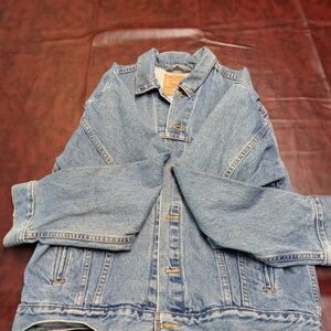Ladies Levi jacket. Medium
